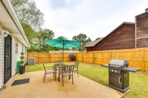 Mabelvale Home with Grill 12 Mi to Little Rock!